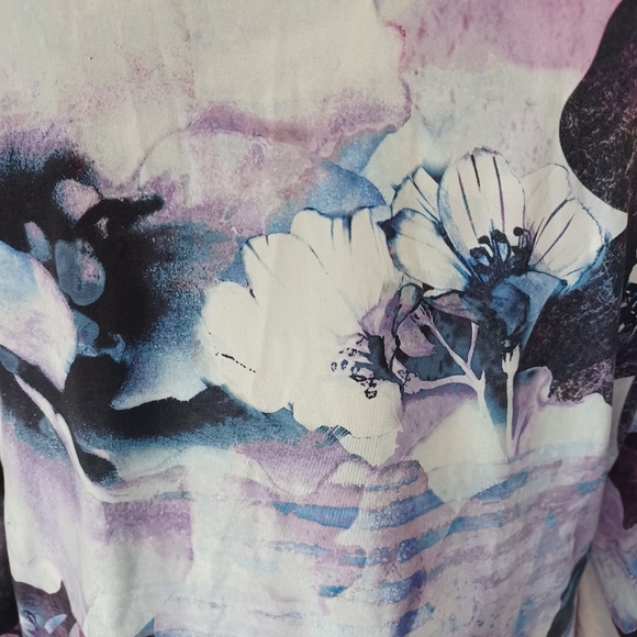 Style & Co. Purple Floral Blouse Top Size Medium Petite - Picture 6 of 9